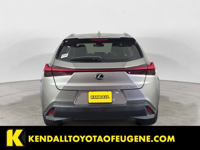 Used 2019 Lexus UX 200 FWD image 6