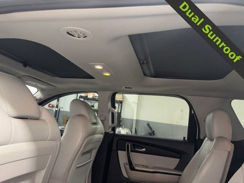 Used 2012 GMC Acadia Denali image 26