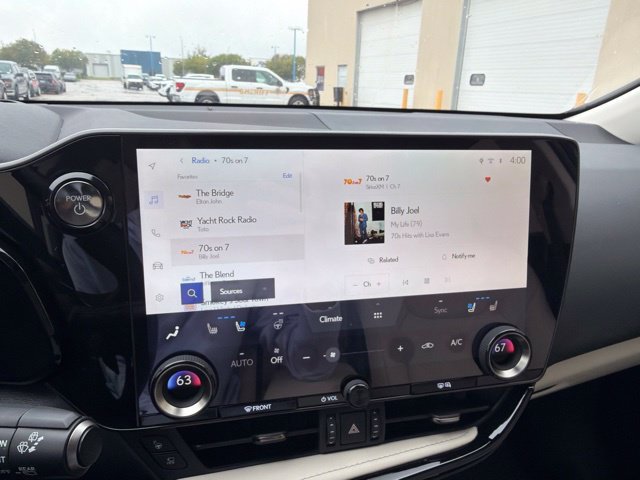 Used 2025 Lexus NX 350h AWD w/ Accessory Package (2T) image 26