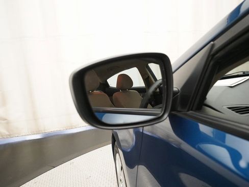 Used 2016 Hyundai Elantra SE image 23