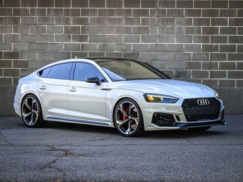 Used 2019 Audi RS 5 Sportback w/ RS Driver Assistance Package AWD/4WD image 2