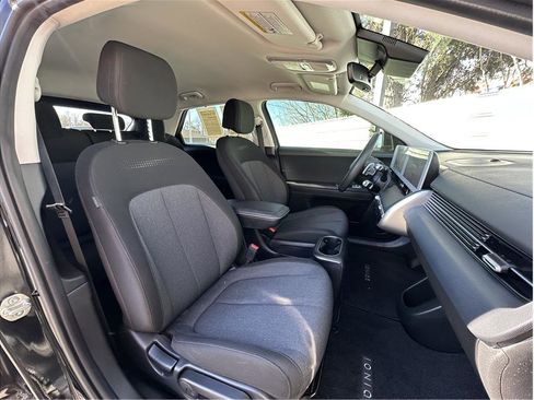 Used 2024 Hyundai Ioniq 5 SEL image 4