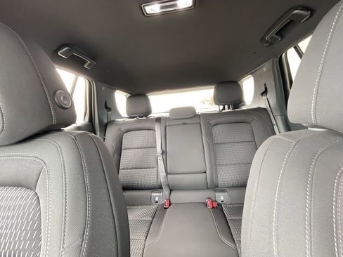 Used 2025 Chevrolet Equinox LT w/ Safety and Technology Package FWD image 20