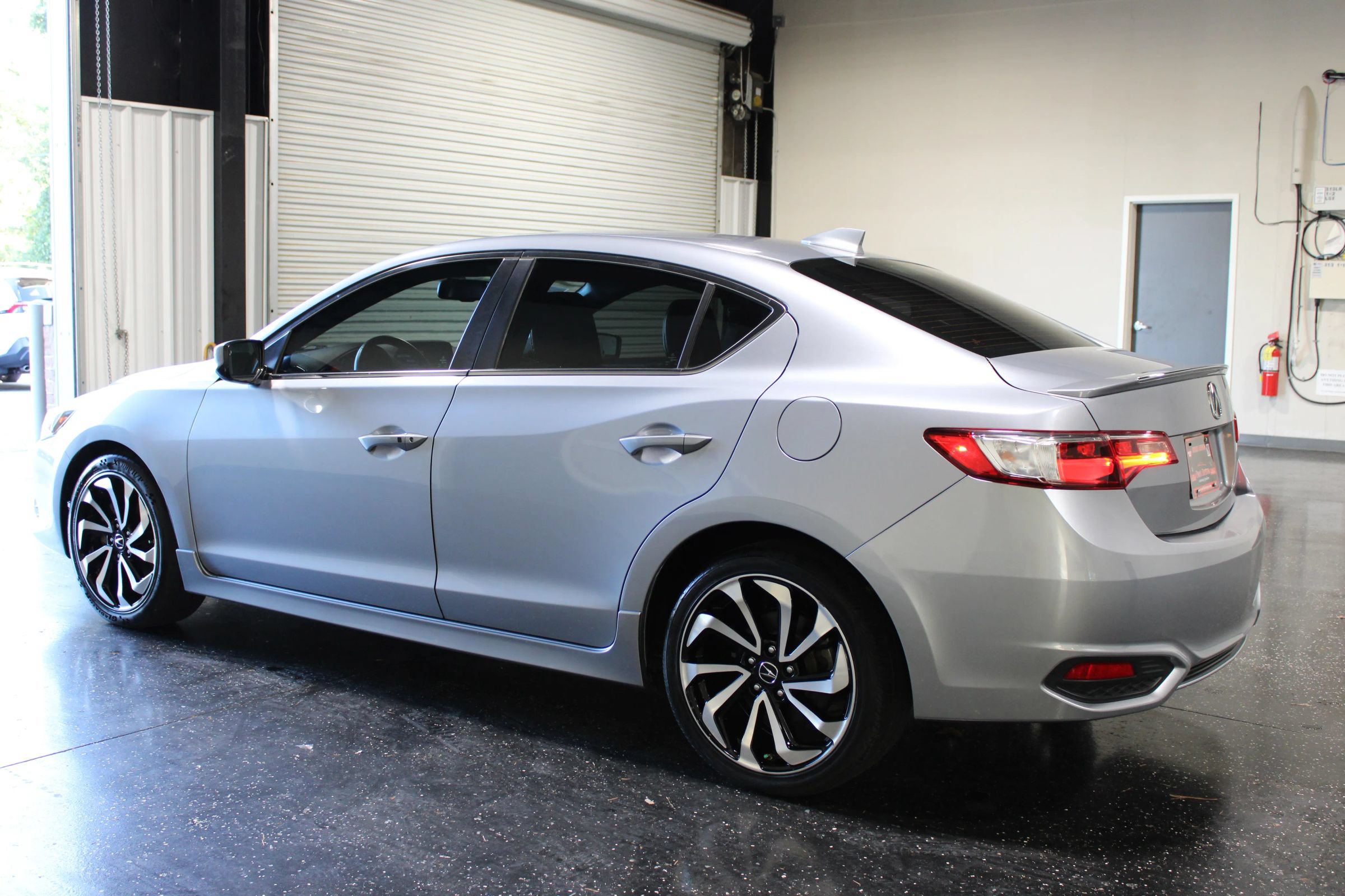 Used 2016 Acura ILX FWD image 5