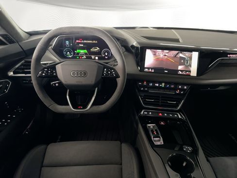 New 2026 Audi S e-tron GT Prestige image 27