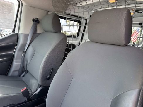 Used 2021 Nissan NV200 SV w/ Back Door Glass Package image 18