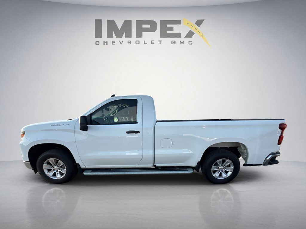 Used 2025 Chevrolet Silverado 1500 W/T RWD image 2