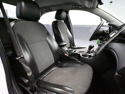 Used 2016 Chevrolet Malibu LT w/ Power Convenience Package image 43