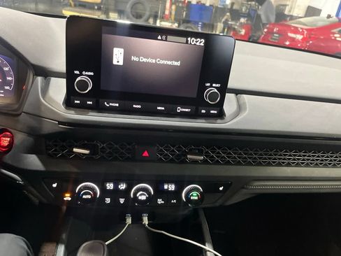 Used 2023 Honda Accord EX image 16