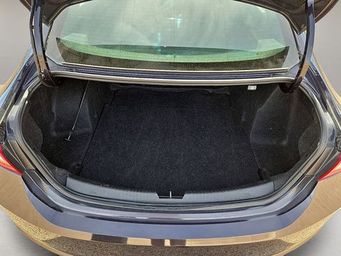 Used 2023 Chevrolet Malibu LT image 15