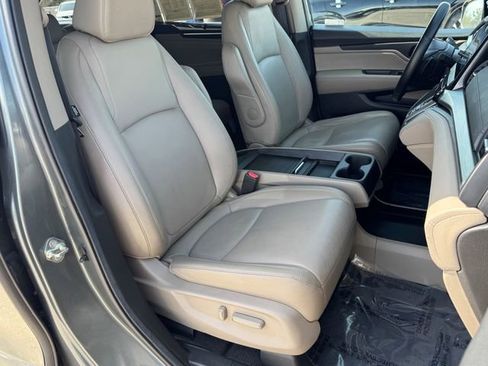 Used 2019 Honda Odyssey EX-L image 25