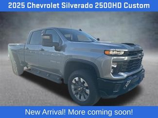Used 2025 Chevrolet Silverado 2500 Custom w/ Custom Value Package video 2