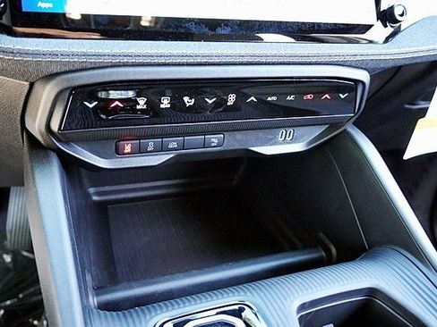 New 2026 Jeep Cherokee Laredo AWD/4WD image 30