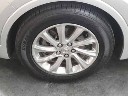 Used 2019 Buick Envision Essence image 6