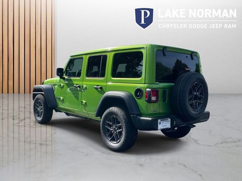 New 2025 Jeep Wrangler Sport S image 7