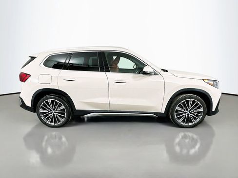 New 2026 BMW X1 xDrive28i w/ Technology Package image 4