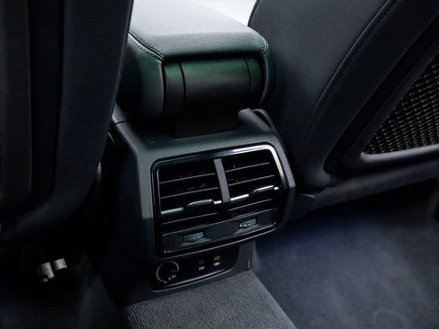 Used 2021 Audi Q3 2.0T Premium w/ Convenience Package image 19