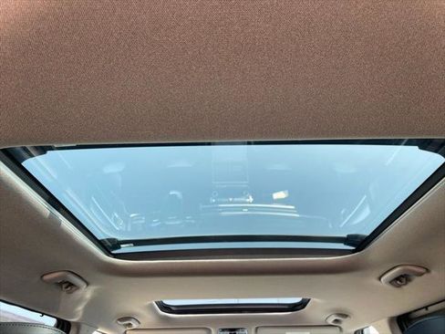 Used 2025 Hyundai Santa Fe Limited FWD image 37