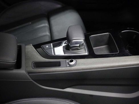 Used 2023 Audi A4 2.0T Premium w/ Convenience Package image 20