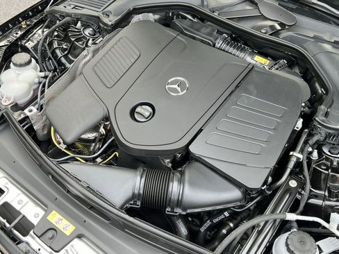 New 2025 Mercedes-Benz C 300 4MATIC Sedan image 27