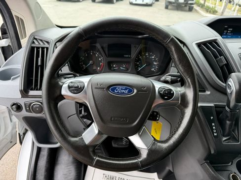 Used 2019 Ford Transit 250 130 Medium Roof RWD image 26