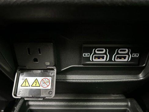 New 2025 Jeep Grand Cherokee L Laredo image 46