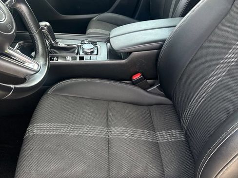 Certified 2025 MAZDA CX-50 AWD 2.5 S w/ Preferred Package image 17