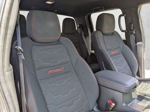 Used 2024 Nissan Frontier Pro-X RWD image 21