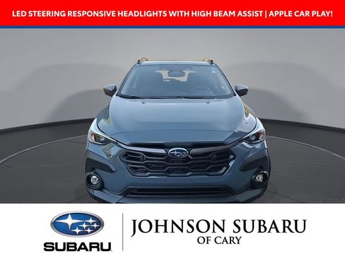 Used 2024 Subaru Crosstrek 2.0i Premium w/ Crosstrek Mirror Package AWD/4WD image 3