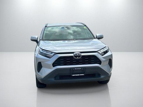 Used 2024 Toyota RAV4 XLE FWD image 2
