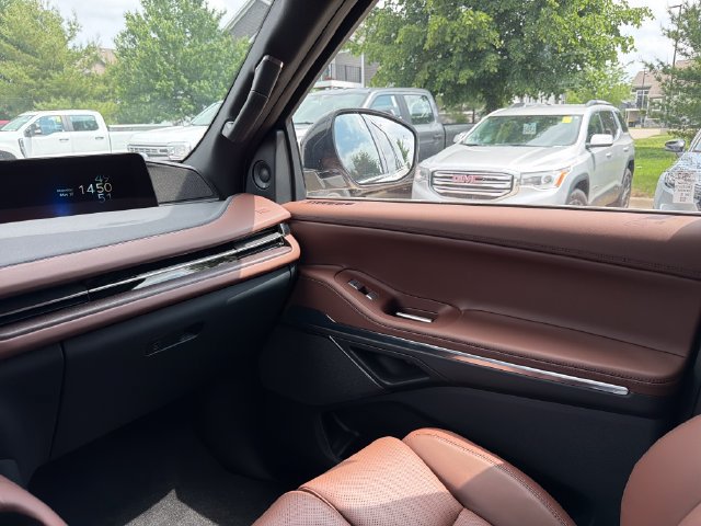 New 2026 Lincoln Navigator L Reserve AWD/4WD image 21
