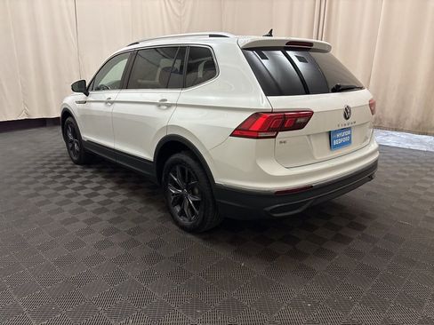 Used 2024 Volkswagen Tiguan SE image 7