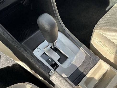 Used 2013 Subaru Crosstrek 2.0i Premium image 20