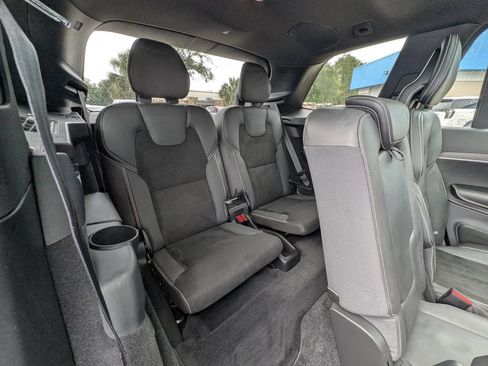 Used 2016 Volvo XC90 T6 R-Design w/ Vision Package AWD/4WD image 12