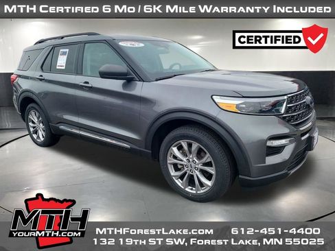 Used 2023 Ford Explorer XLT image 1