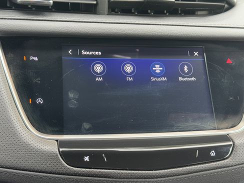 Used 2025 Cadillac XT5 Premium Luxury image 34