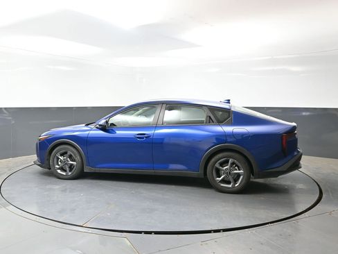 Used 2025 Kia K4 FWD image 9