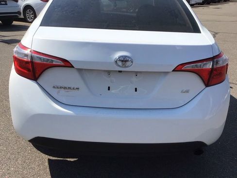 Used 2014 Toyota Corolla LE FWD image 4