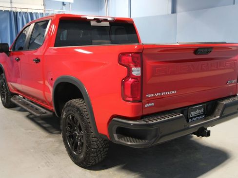 Used 2023 Chevrolet Silverado 1500 ZR2 w/ Technology Package image 37