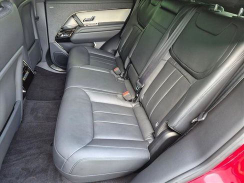 Used 2025 Land Rover Range Rover Sport AWD/4WD image 20