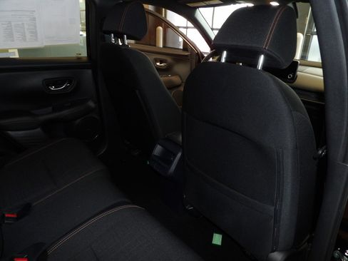 Used 2023 Honda HR-V Sport image 16