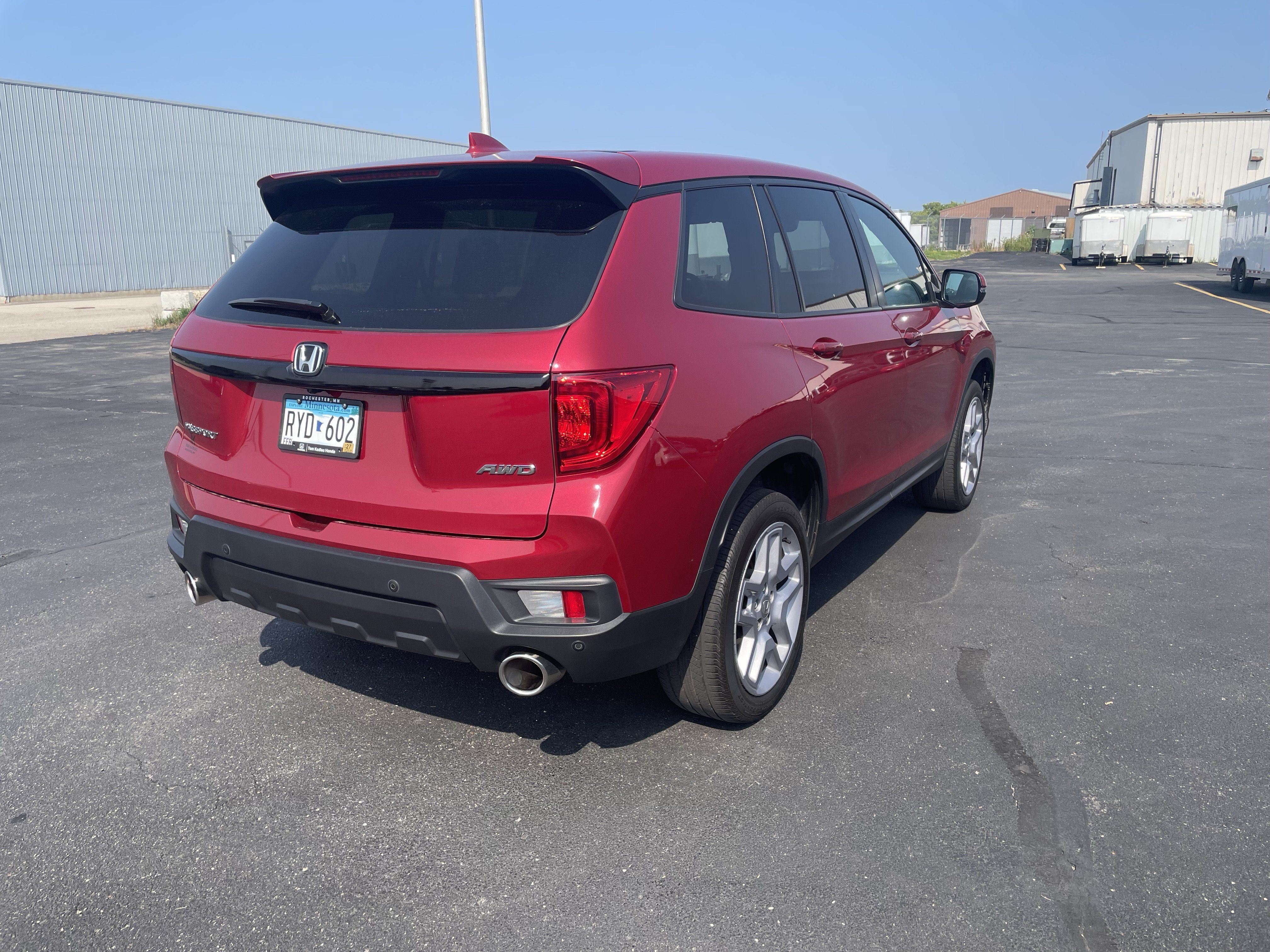 Used 2024 Honda Passport EX-L image 8