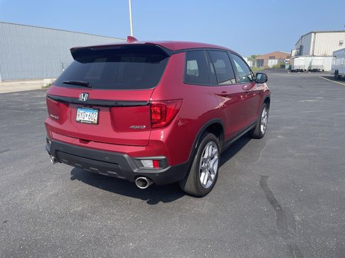 Used 2024 Honda Passport EX-L image 8