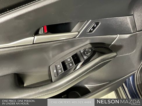 Used 2024 MAZDA CX-30 AWD 2.5 S w/ Select Sport Pkg image 18