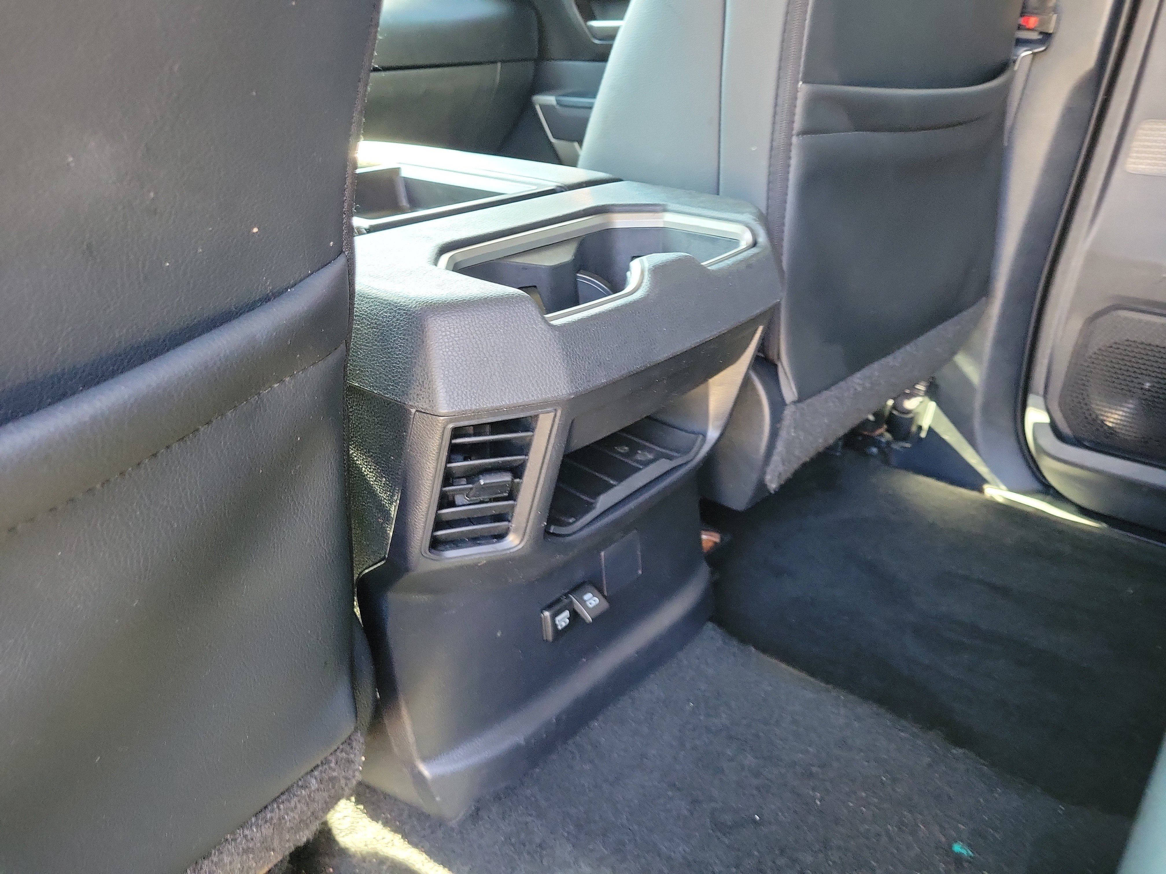 Used 2024 Toyota Tundra SR5 w/ SR5 Premium Package RWD image 12