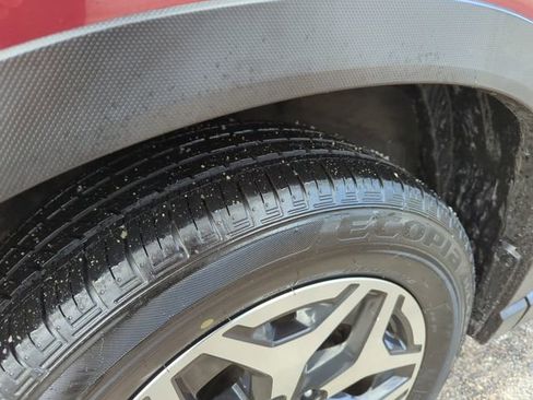 Used 2022 Subaru Forester Premium image 37