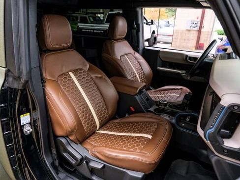 Used 2022 Ford Bronco Wildtrak image 73