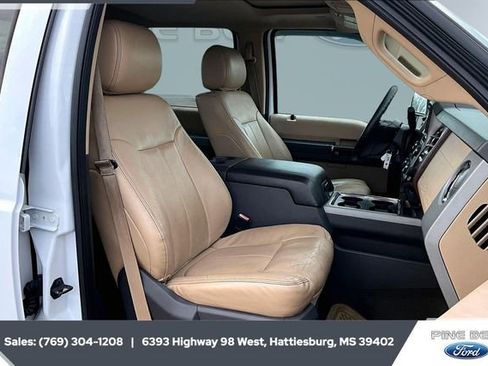 Used 2015 Ford F350 Lariat w/ Lariat Ultimate Package image 6