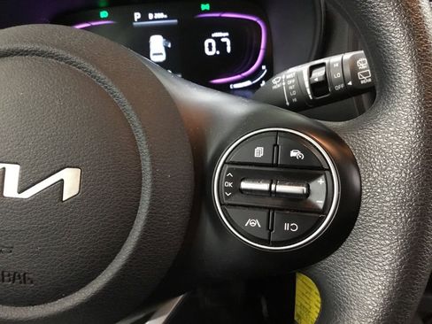 Used 2024 Kia Soul LX w/ LX Technology Package image 29