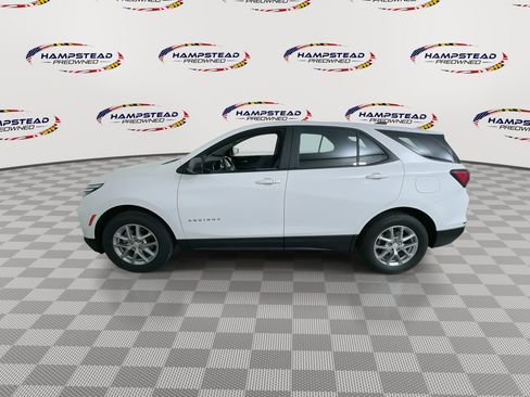 Used 2022 Chevrolet Equinox LS AWD/4WD image 5